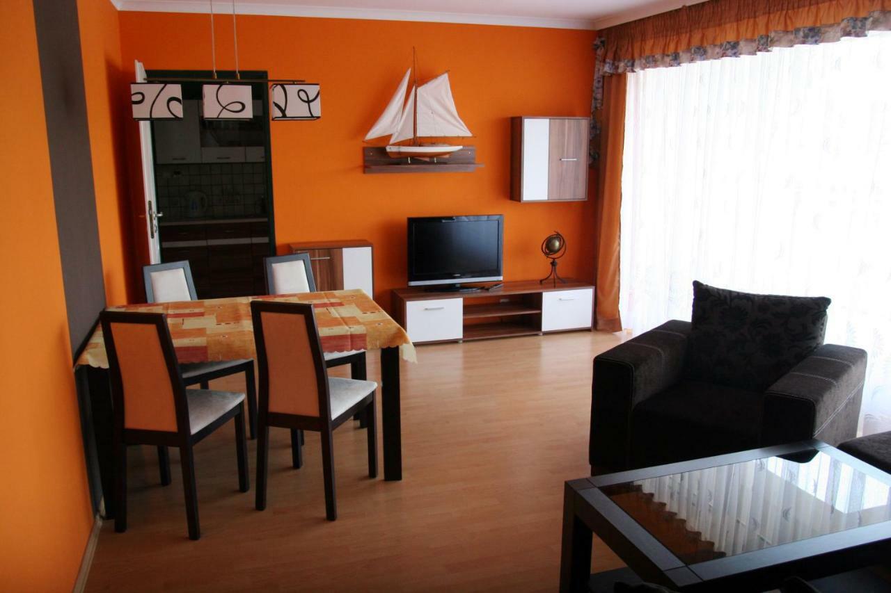 Apartament Kapitanski Kolobrzeg Exterior photo